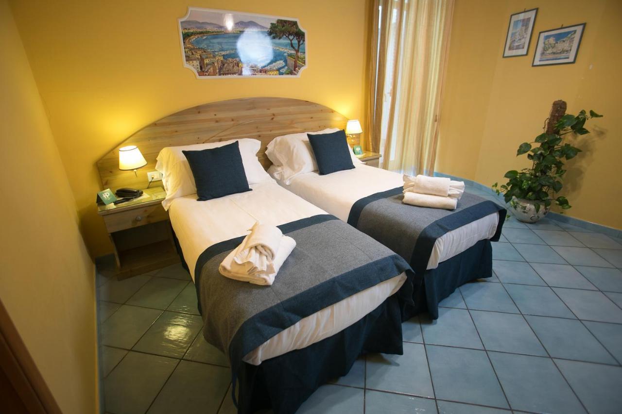 Hotel Potenza Неаполь Экстерьер фото