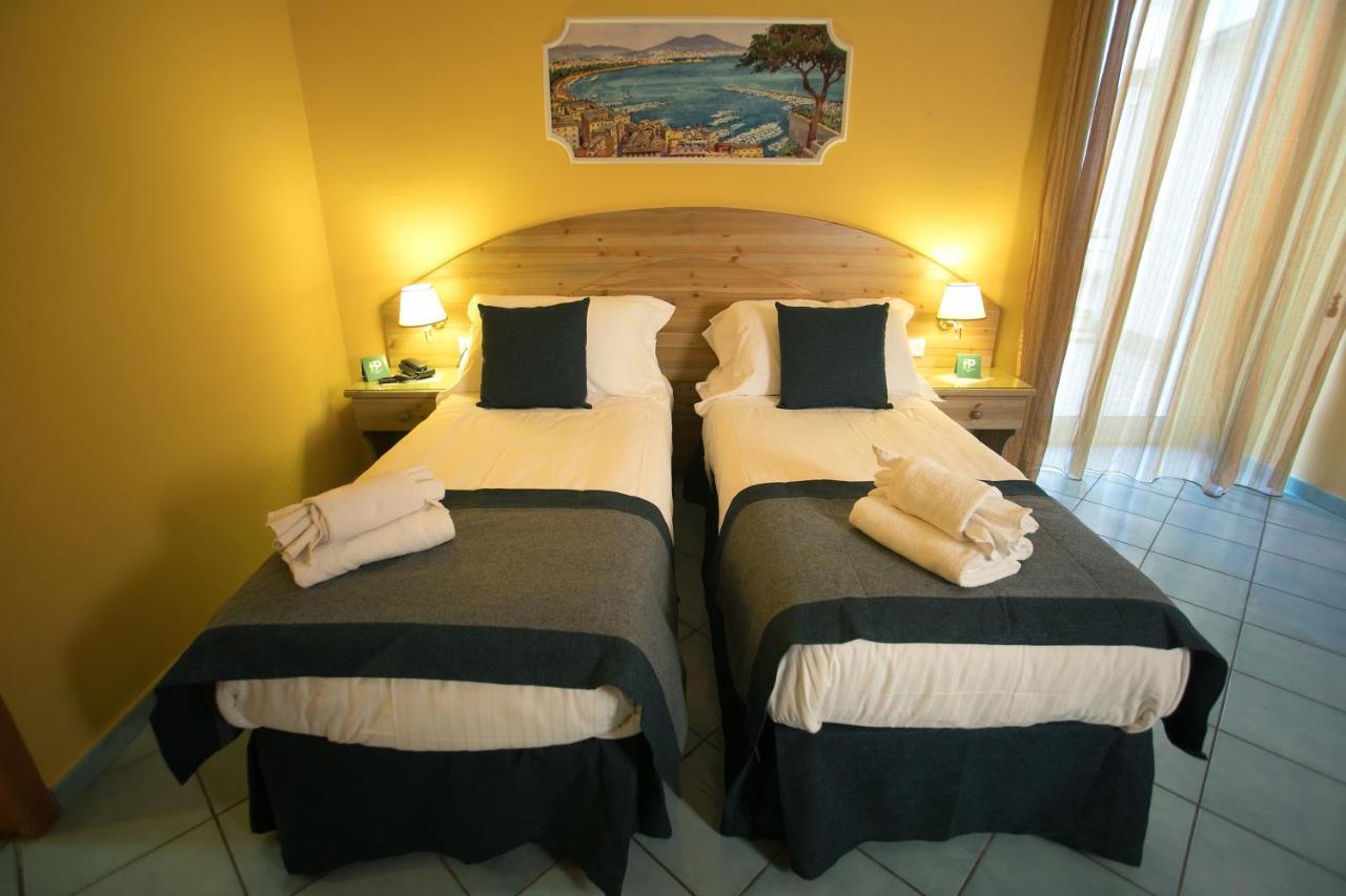 Hotel Potenza Неаполь Экстерьер фото